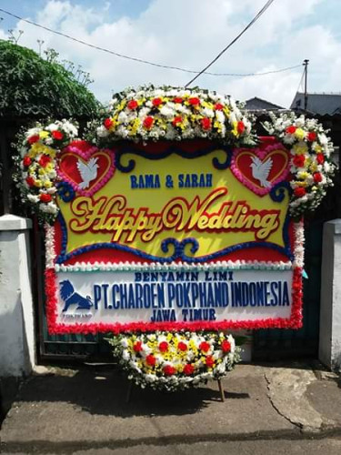 Karangan Bunga Pernikahan di weleri